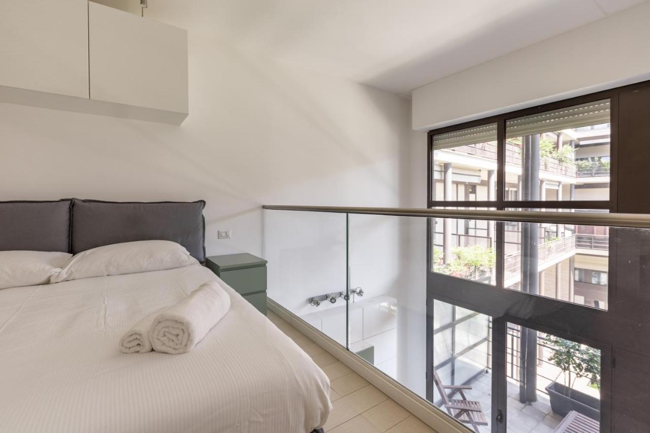 Elegant Loft With Balcony! Daire Milano Dış mekan fotoğraf